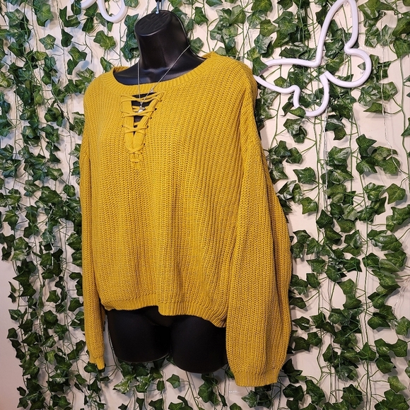 ❤️Kaisely Yellow Sweater☆ - Picture 3 of 4